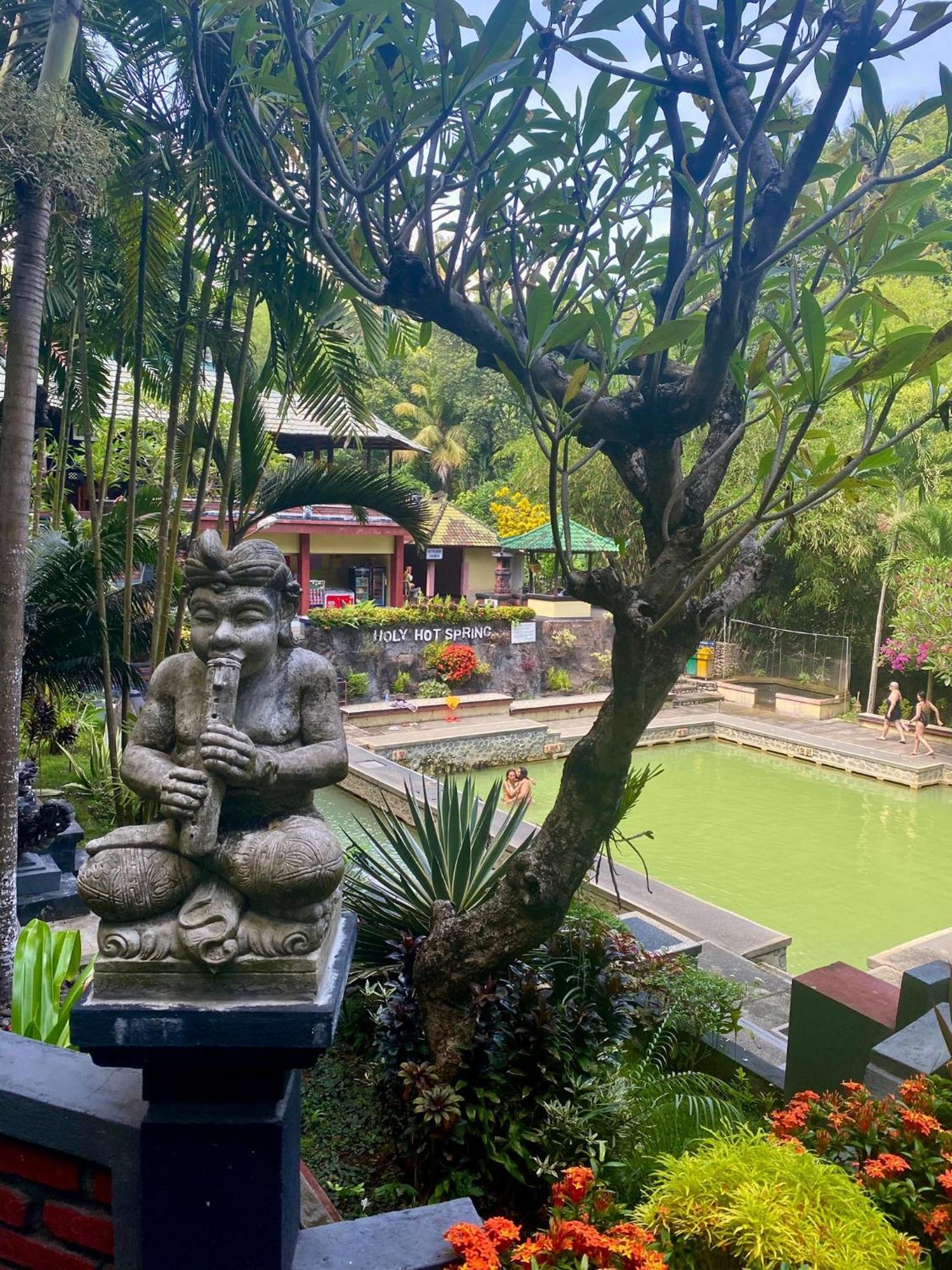 Kaia Lovina Guest House المظهر الخارجي الصورة